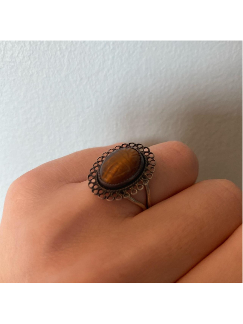 Vintage adjustable silver ring with brown stone